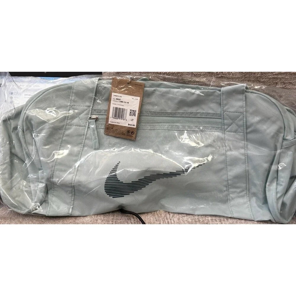 NEW Nike Gym Club Duffle Bag Women Training Bag Sports Duffle Bag 24L Teal Jade